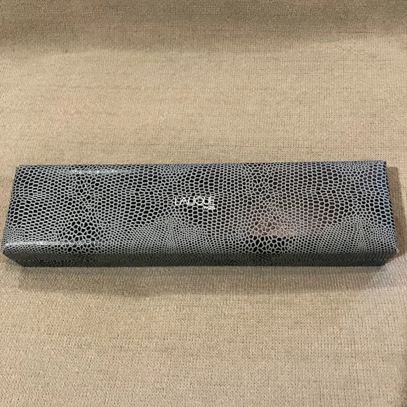 Lalique NYSA Enfant Cherub cuff bracelet - Picture 5 of 7